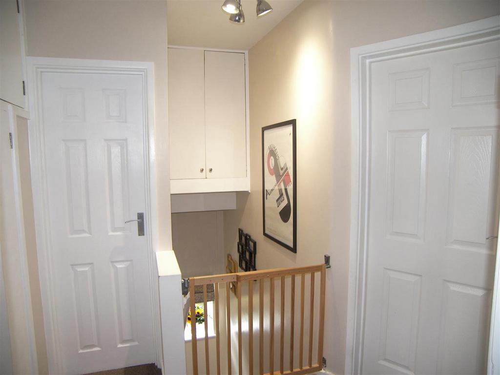 Hallway.JPG