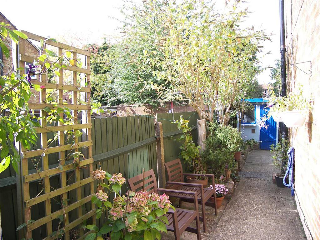 Garden 2.JPG