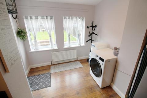 48 Springhead Road, Erith, DA8 2BE