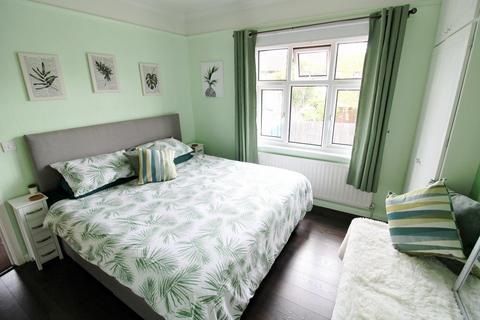 48 Springhead Road, Erith, DA8 2BE