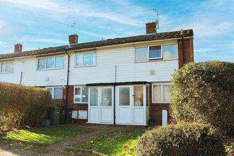 24 Hall Gardens, Colney Heath, St Albans, AL4 0QG