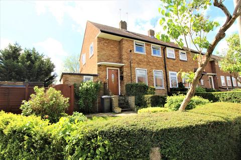 15 Kemble Close, Potters Bar, EN6 5EG