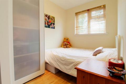 59 Nash Close, Welham Green, Hatfield, AL9 7NN