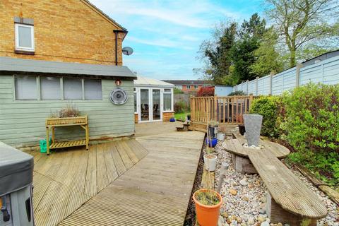 59 Nash Close, Welham Green, Hatfield, AL9 7NN