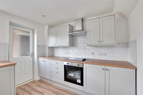 3 bedroom terraced house for sale, Oakhill Drive, Broad Oak, Rye