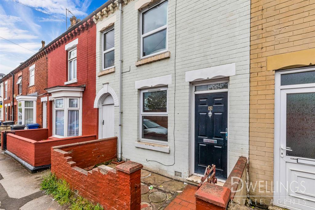 Watson Street, BurtonOnTrent 2 bed terraced house for sale £125,000