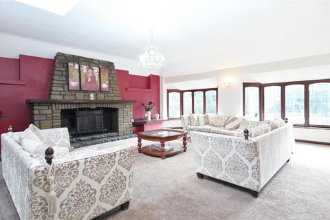 5 bedroom detached house for sale - Reynards Road, Welwyn AL6