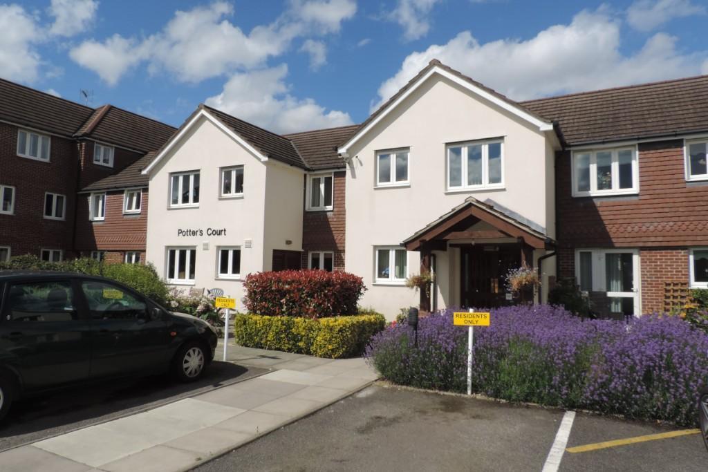 38 Potters Court New Front.jpeg