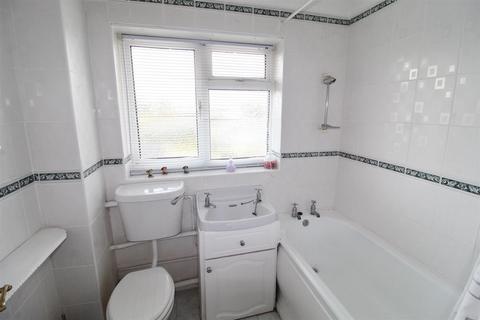 10 Greville Close, Welham Green, Hatfield, AL9 7ED