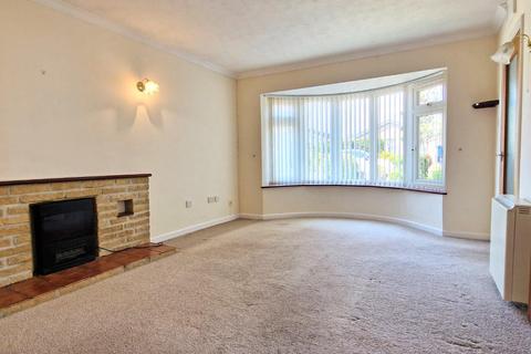2 bedroom detached bungalow for sale, Maud Close, Bicester