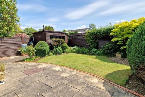 2 bedroom detached bungalow for sale, Maud Close, Bicester