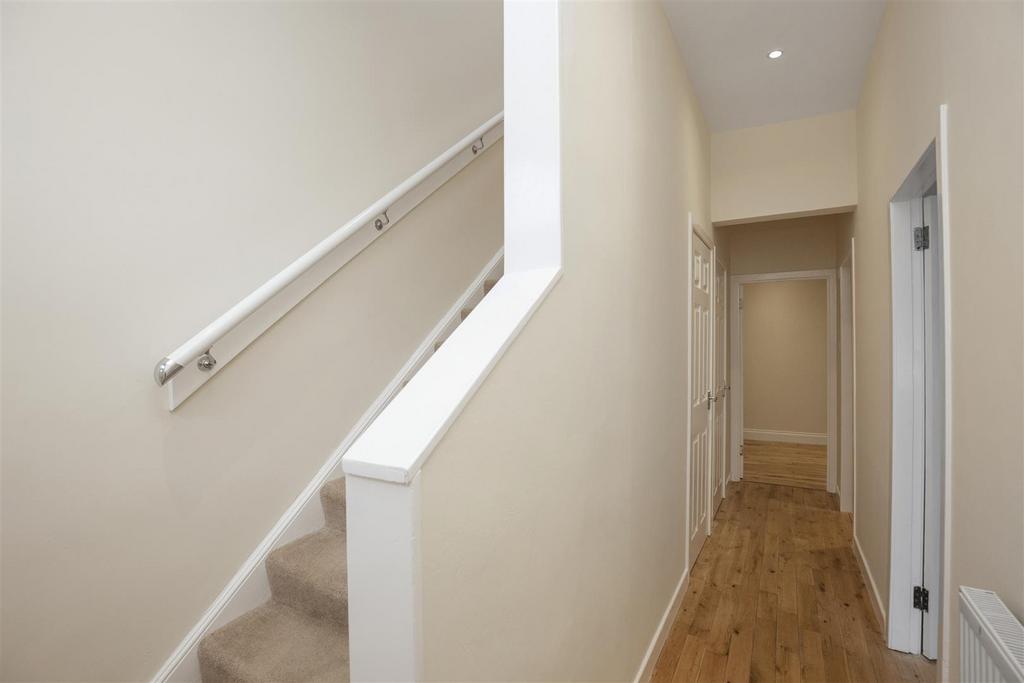51 Grieve Street 3.jpg