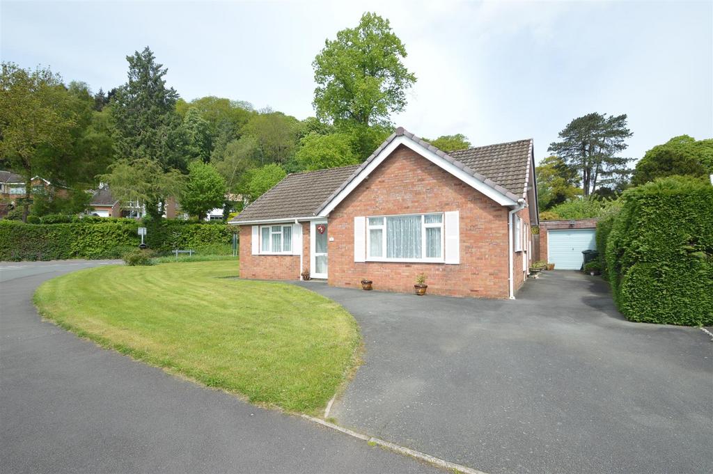 1 Stretton Farm Road, Church Stretton SY6 6DX 2 bed detached bungalow for sale £450,000