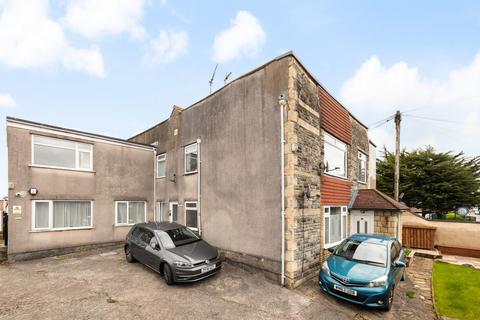 Flat 4, 15 Clouds Hill Road, Bristol, BS5 7LD