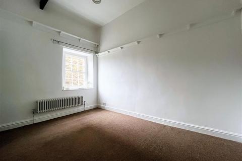 2 Carters Yard, Richmond, DL10 4DY