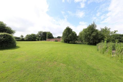 6 bedroom detached house to rent, Greens Lane, Burton Pidsea, Hull