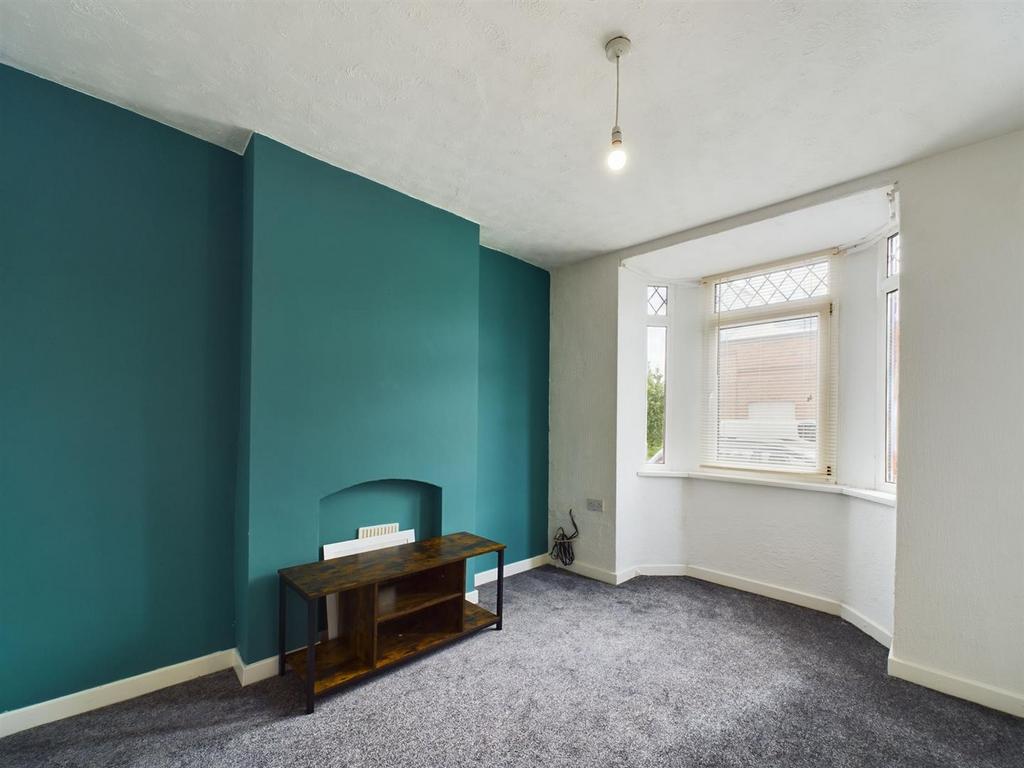 Maesgwyn Road, Wrexham 3 bed end of terrace house for sale £150,000