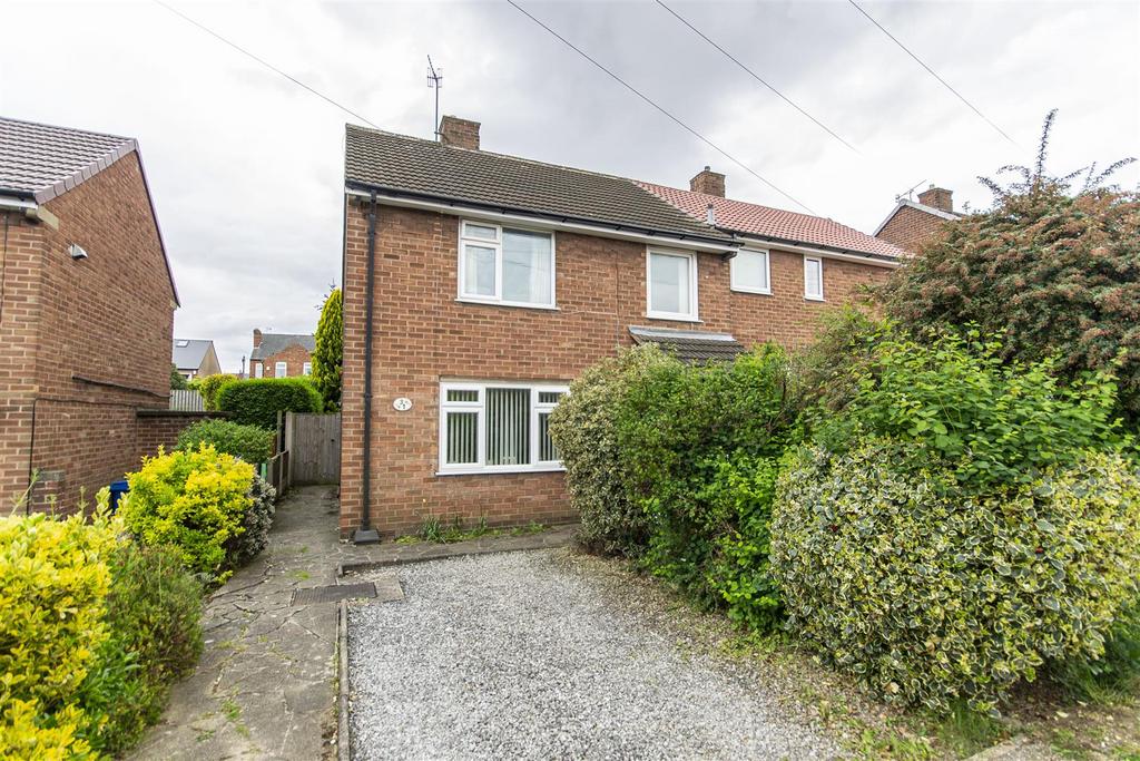 Flamsteed Crescent, Chesterfield 3 bed semidetached house for sale £