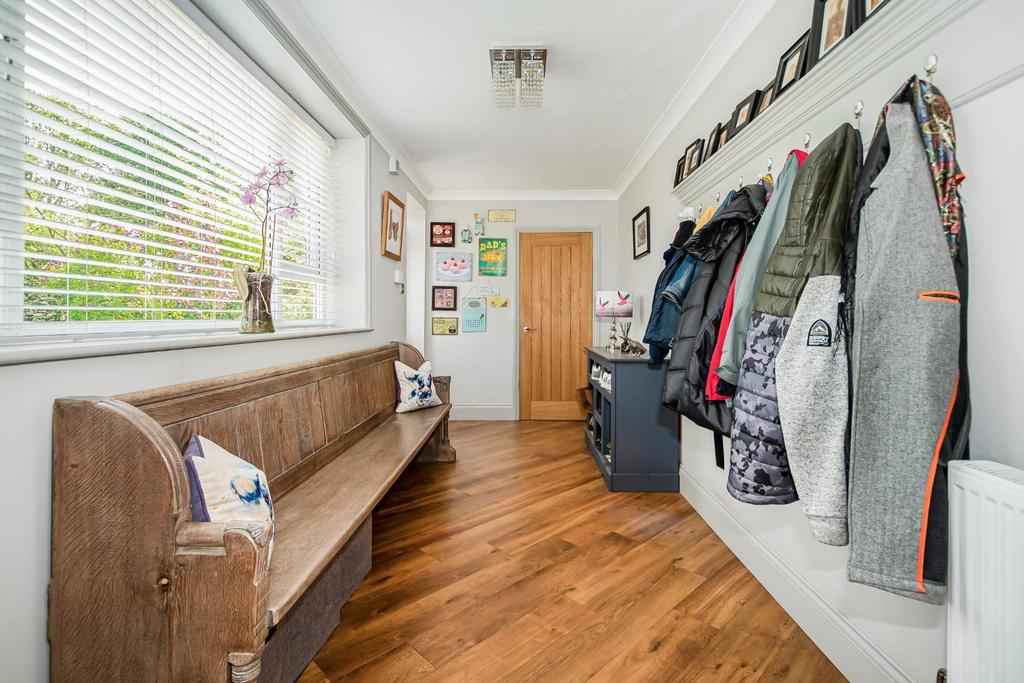 Guest Cloakroom