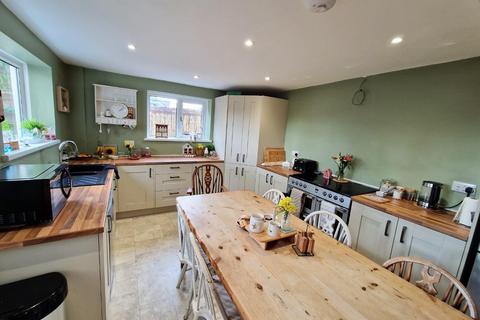 17 Felindre Road, Pencoed, Bridgend, CF35 5PB