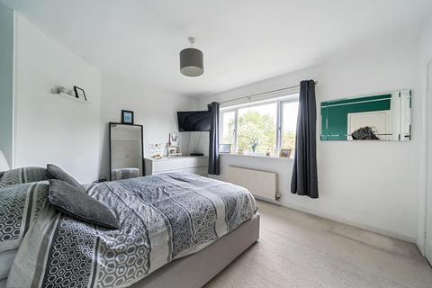 13 Dorts Crescent, Church Fenton, Tadcaster, LS24 9RU