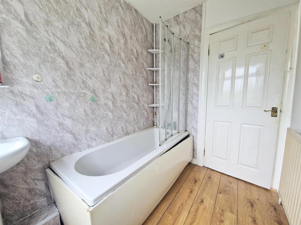 01 H07 S4 X3 H783 Z93 GGA4 MW599 B.jpg