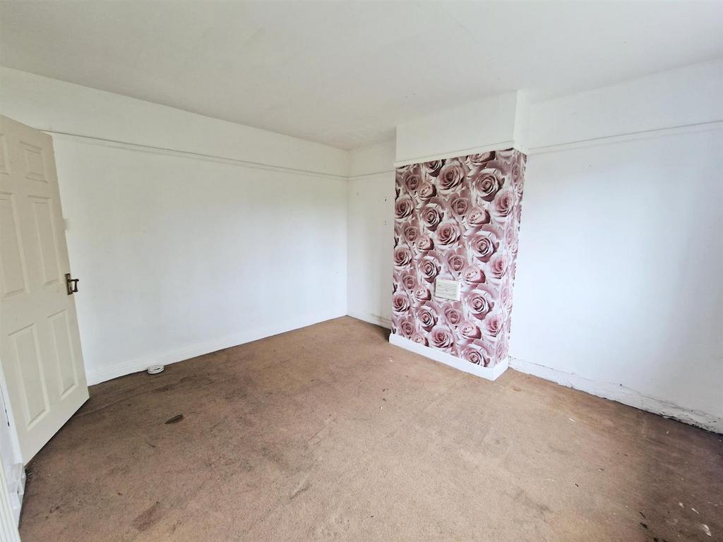 01 H07 S29 FFEVC04 NXMH8 JBHNWD.jpg