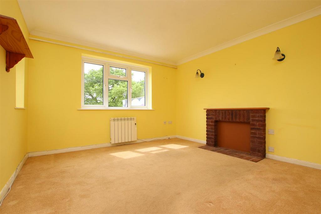Living Room.JPG