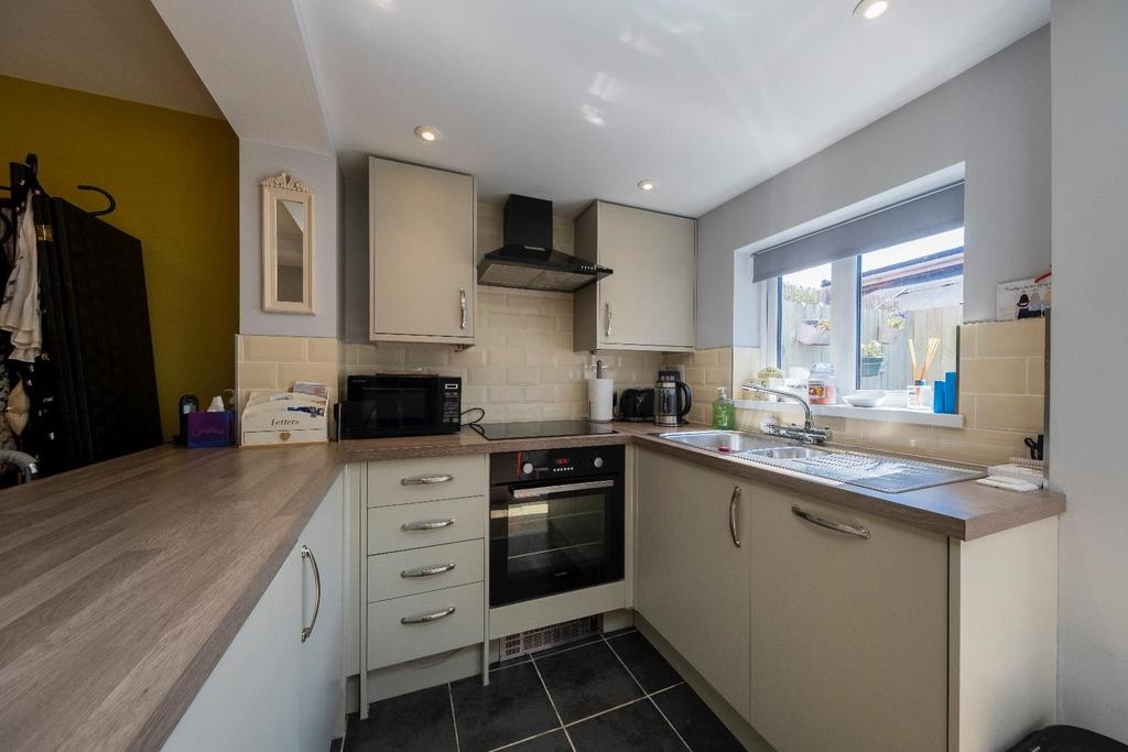 18 Eaton Road-043.JPG
