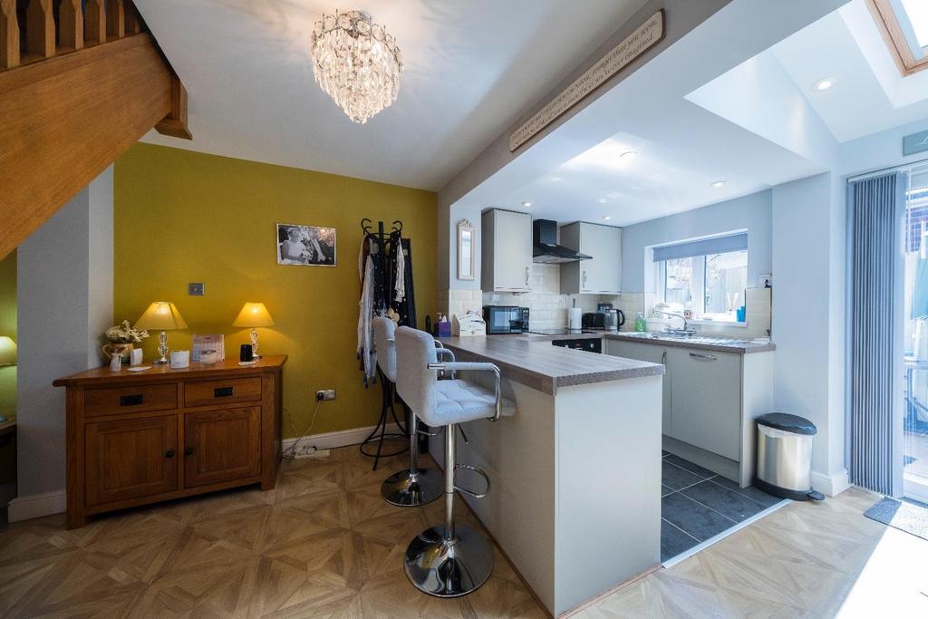18 Eaton Road-040.JPG
