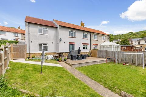 3 bedroom semi-detached house for sale - The Linces, Dover, CT16
