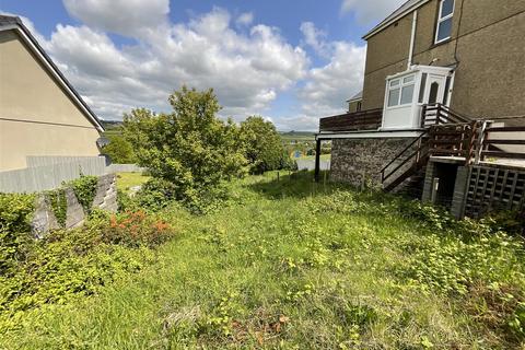 Land for sale, Heol Llanelli, Pontyates, Llanelli