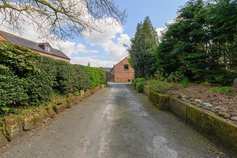 5 bedroom barn conversion for sale, Oak Bank Barn, Heatley Lane, Broomhall, Nantwich