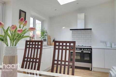 36 Castle Road, Ipswich, IP1 5DZ
