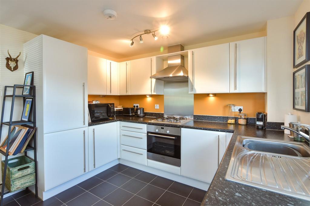 Lounge/ Kitchen