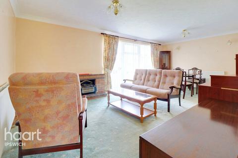 2 bedroom chalet for sale - Holyrood Close, Ipswich