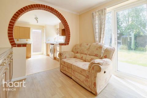 50 Holyrood Close, Ipswich, IP2 9DZ
