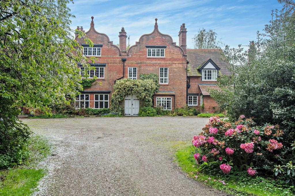 Worthenbury, Wrexham 6 bed house £790,000