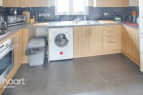 2 bedroom apartment for sale - Sealand Drive, Rochester