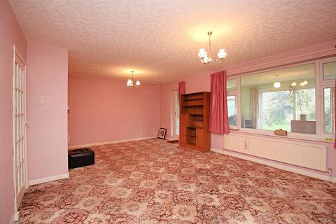 17 Avenue Road, Queniborough, Leicester, LE7 3FB