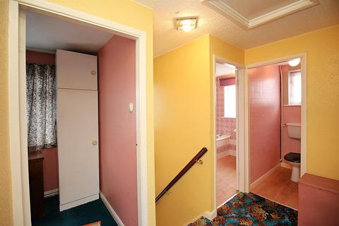 17 Avenue Road, Queniborough, Leicester, LE7 3FB