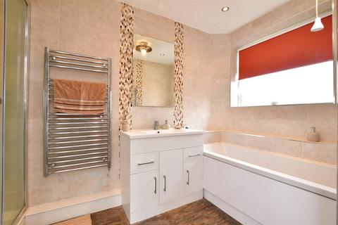 78 Framley Road, Tonbridge, TN10 4HT