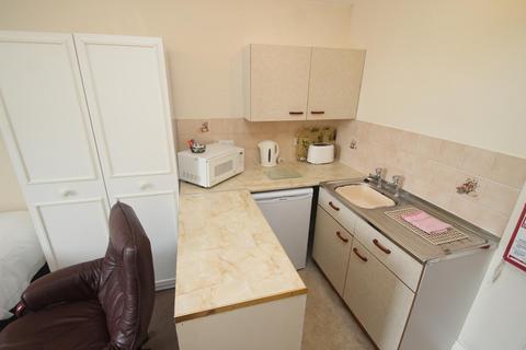 1 bedroom flat to rent, St. Marys Avenue, Harrogate, North Yorkshire, UK, HG2