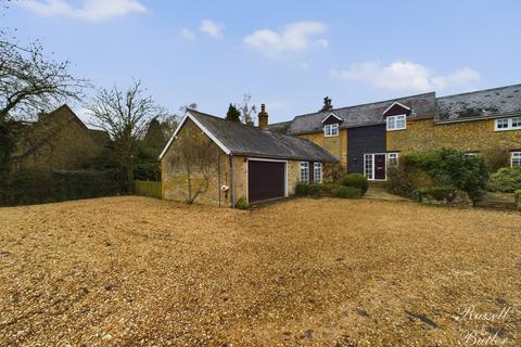 4 bedroom barn conversion for sale, Church End, Leckhampstead