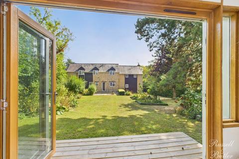 4 bedroom barn conversion for sale, Church End, Leckhampstead, MK18 5NU