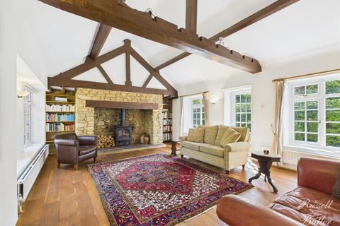 4 bedroom barn conversion for sale, Church End, Leckhampstead, MK18 5NU