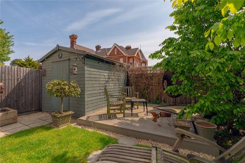 4 bedroom end of terrace house for sale - St. Lukes Avenue, Maidstone, ME14