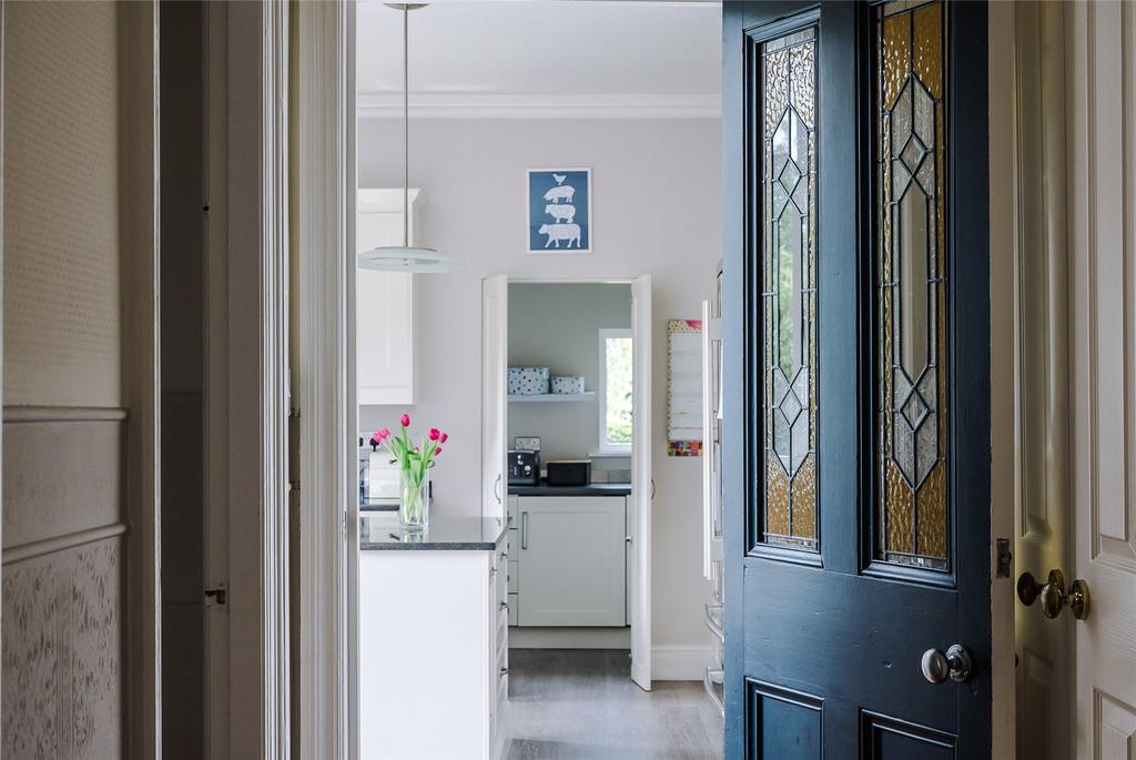 To Kitchen