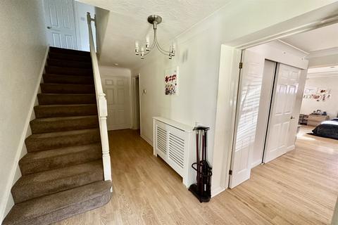 6 bedroom detached house for sale, Bridport Way, Braintree, CM7