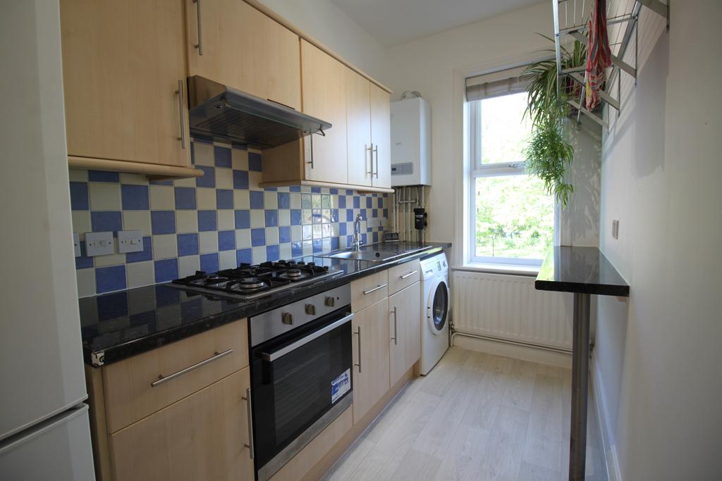 Fishermans Avenue, Bournemouth BH6 - View 3